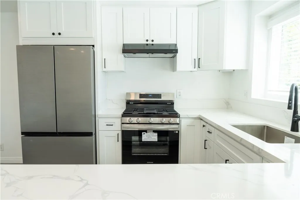 41 Scottsdale S, Carson, California 90745 home-pic-6